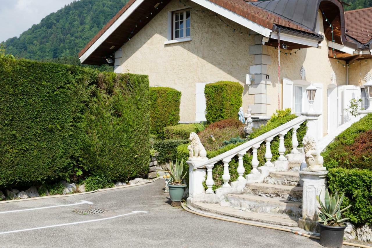 Les Bruyeres
